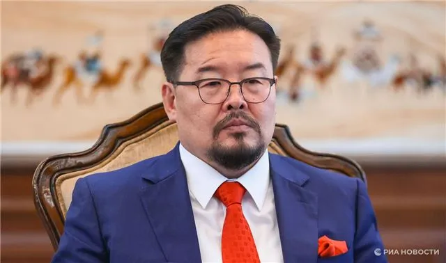 Занданшатар заявил о планах Монголии открыть представительство российского банка