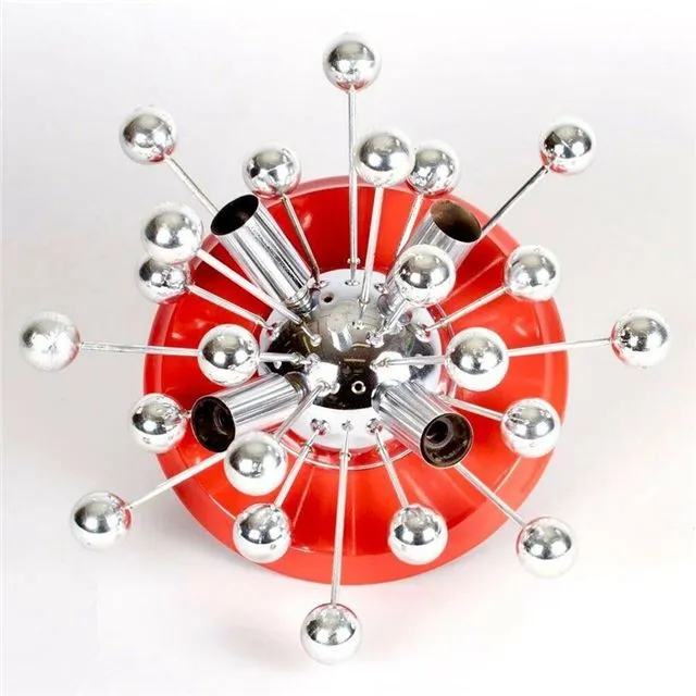 В Новой Третьяковке с 18 марта стартовала новая выставка, посвященная эволюции российского дизайна