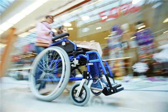 В Приморском крае обновили законодательство о поддержке семей с детьми-инвалидами