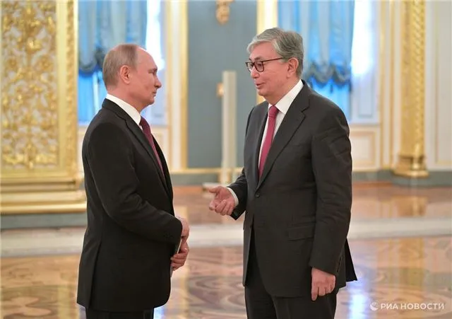 Песков - теплые отношения Путина и Токаева открывают новый импульс для совместного развития сотрудничества