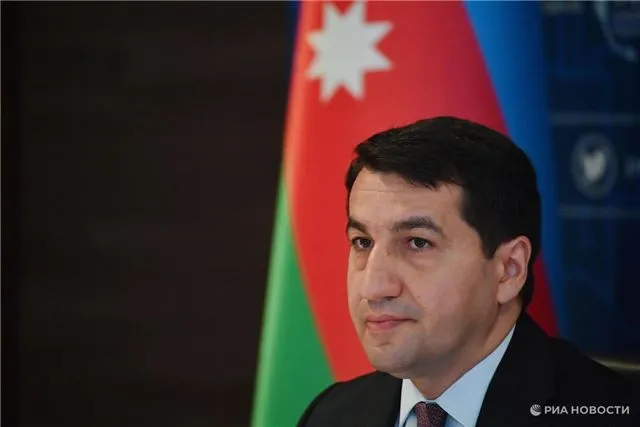 В пятницу Гаджиев провёл переговоры с представителями НАТО о мирном урегулировании между Баку и Ереваном.