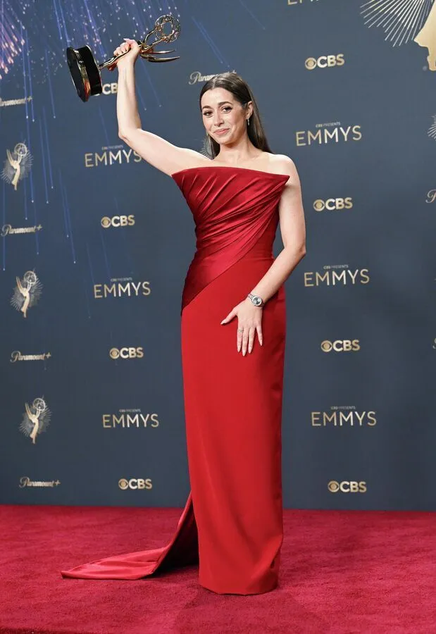 В Лос-Анджелесе объявили победителей премии «Эмми» и выделили самых стильных звёзд экрана