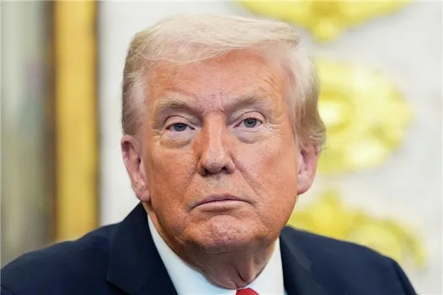 Трамп заявил о возможном запрете США на взаимодействие с Ираном