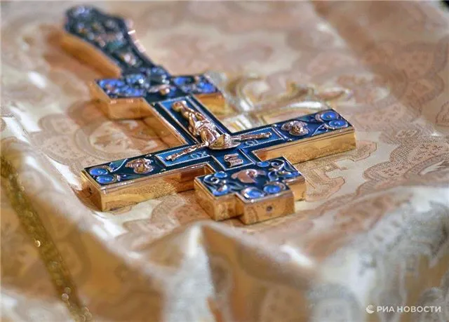 Вот несколько вариантов, каждый с немного разной стилистикой -

- Иерусалимский патриархат призывает православных предстоятелей собраться ради диалога.
- Иерусалимский патриархат зовёт православных патриархов на диалоговую встречу.
- Иерусалимский патриархат обращается к православным архиереям с призывом к открытому диалогу.
- Иерусалимский патриархат инициирует форум между православными патриархами ради диалога.
- Иерусалимский патриархат призывает православных лидеров к конструктивному диалогу на предстоящем собрании.
- Иерусалимский патриархат зовёт православных патриархов на встречу ради диалога.