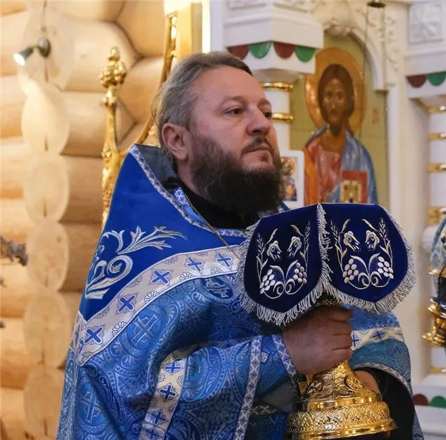 Курдский священник, поддерживавший солдат в зоне спецоперации, трагически погиб в ДТП на территории ЛНР