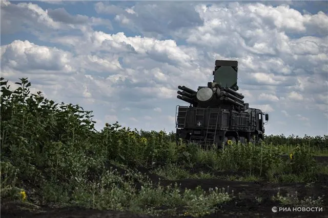 Мастер-слюсарь - зенитчики успешно отбили дроновую атаку в Ростовской области