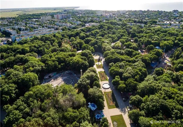 Кондратьев дал указание на капремонт главного парка в Ейске