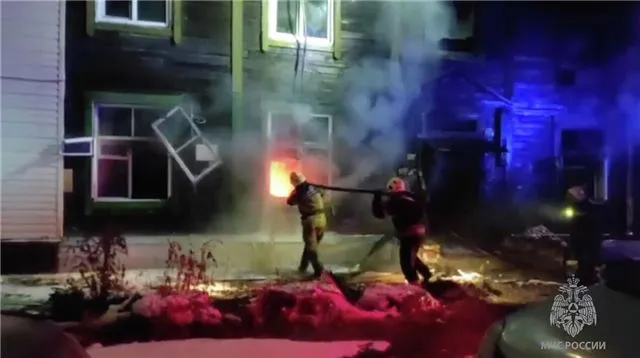 Четыре человека погибли в Новосибирске из-за пожара в жилом доме