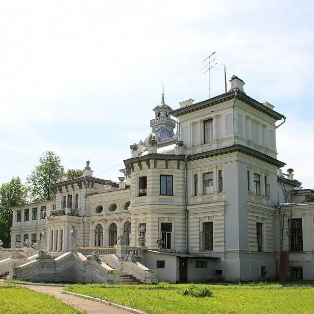 Собянин объявил о масштабной реставрации усадьбы Грачевка в Москве