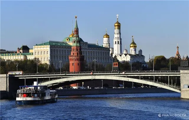 Бекренев - Пока Зеленский отклонил поездку в Москву, Маннергейм бы отправился без колебаний