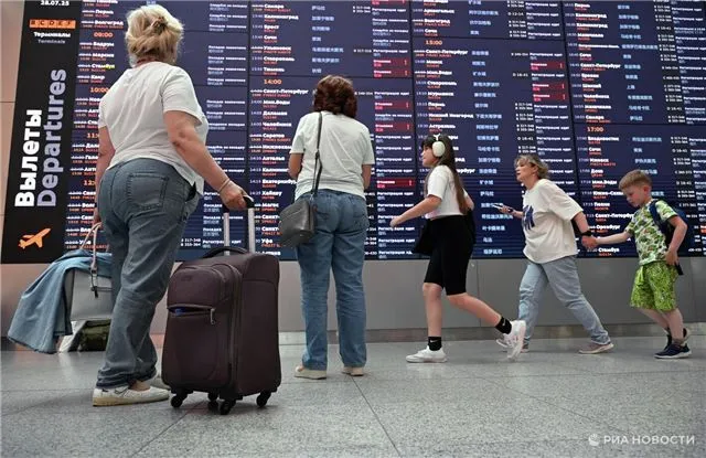 В РСТ объяснили, как пассажиры отменённых рейсов «Аэрофлота» смогут получить компенсации