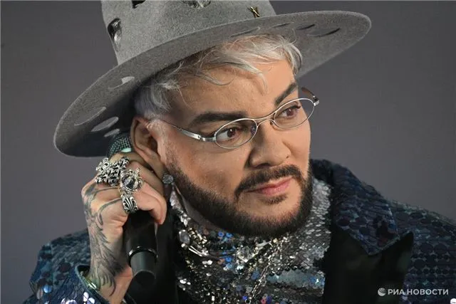 Ведущими шоу "Золотой граммофон" станут Филипп Киркоров и Николай Басков — объявили организаторы мероприятия