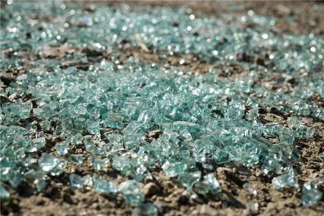 Исследователи рекомендуют использовать стеклянные отходы для улучшения бетона